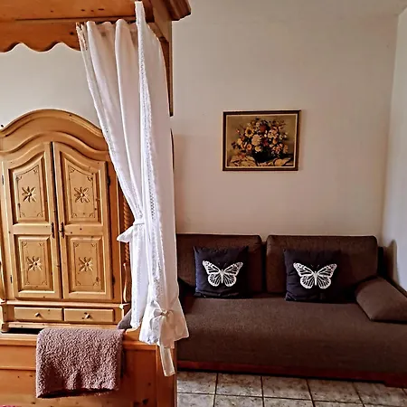Guest house Montana *