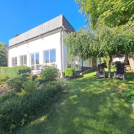 Montana Guest house *