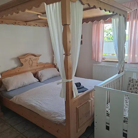 Guest house Montana Zelena Lhota